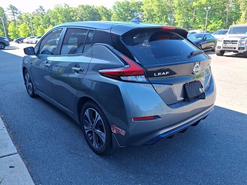 Used 2018 Nissan Leaf SV FWD image 5