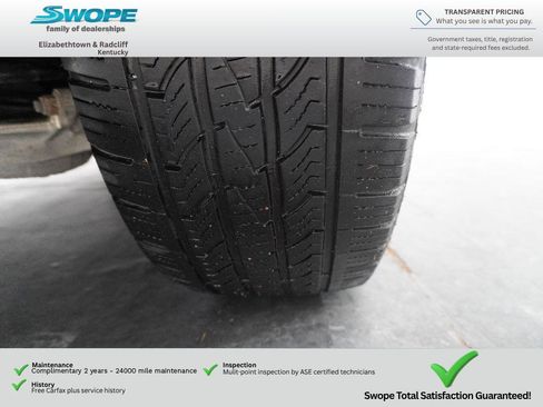 Used 2020 Ford Explorer XLT w/ Equipment Group 202A AWD/4WD image 28