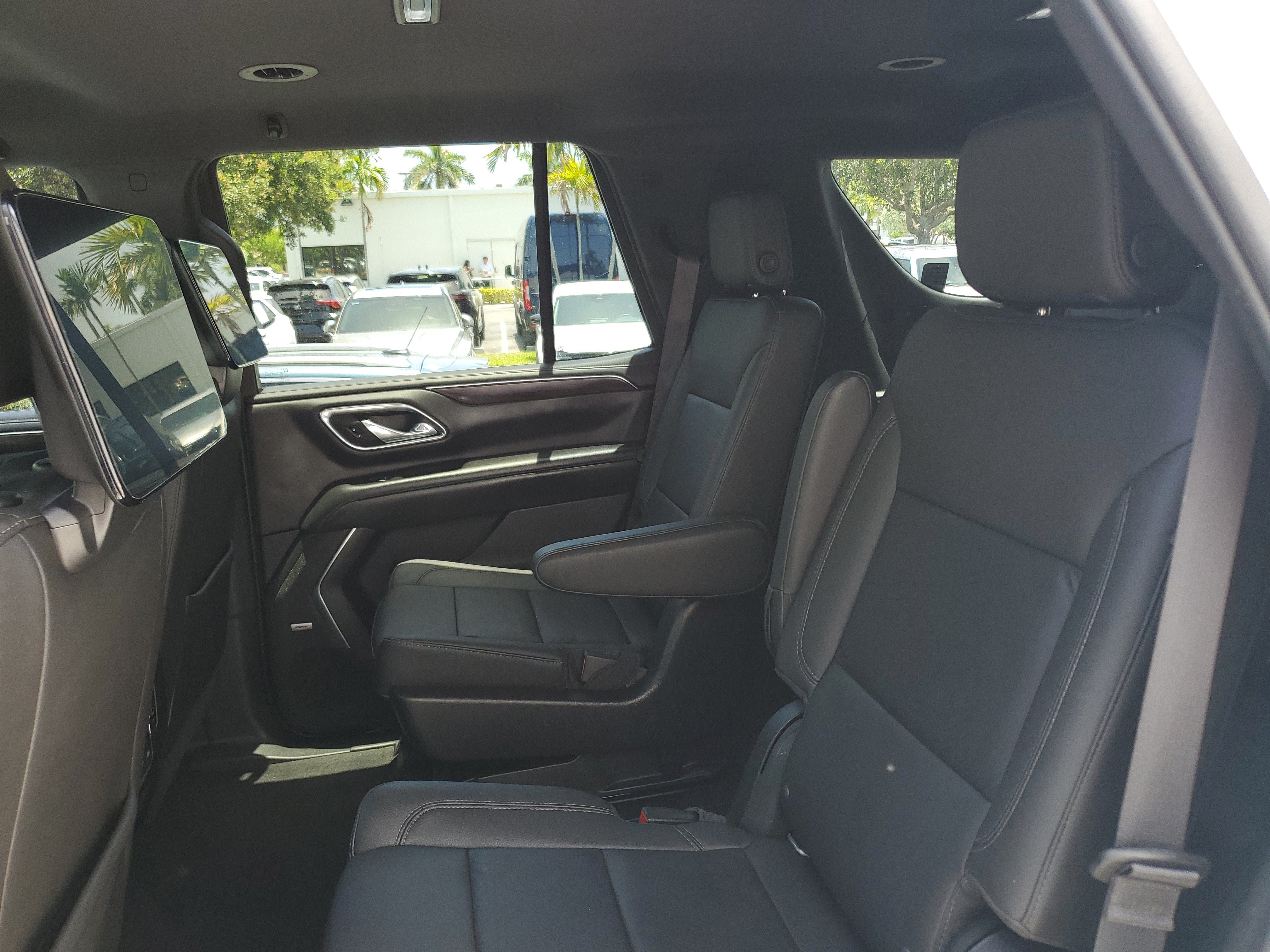 Used 2021 Chevrolet Tahoe Z71 w/ Rear Media and Nav Package AWD/4WD image 14