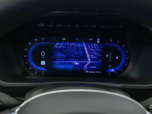 Certified 2025 Volvo XC90 B6 Plus w/ Protection Package Premier image 31