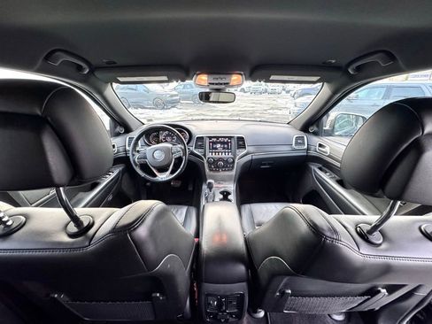 Used 2018 Jeep Grand Cherokee Limited AWD/4WD image 25