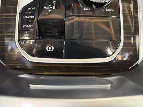 Certified 2023 BMW X5 xDrive40i w/ Premium Package AWD/4WD image 40