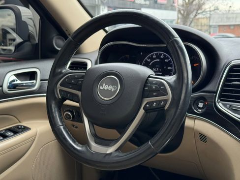 Used 2019 Jeep Grand Cherokee Limited w/ Luxury Group II image 46