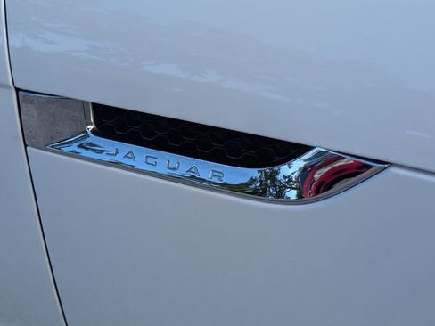 Used 2020 Jaguar F-TYPE P300 image 20