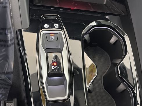 Used 2025 Audi Q5 Premium Plus w/ Premium Plus image 26