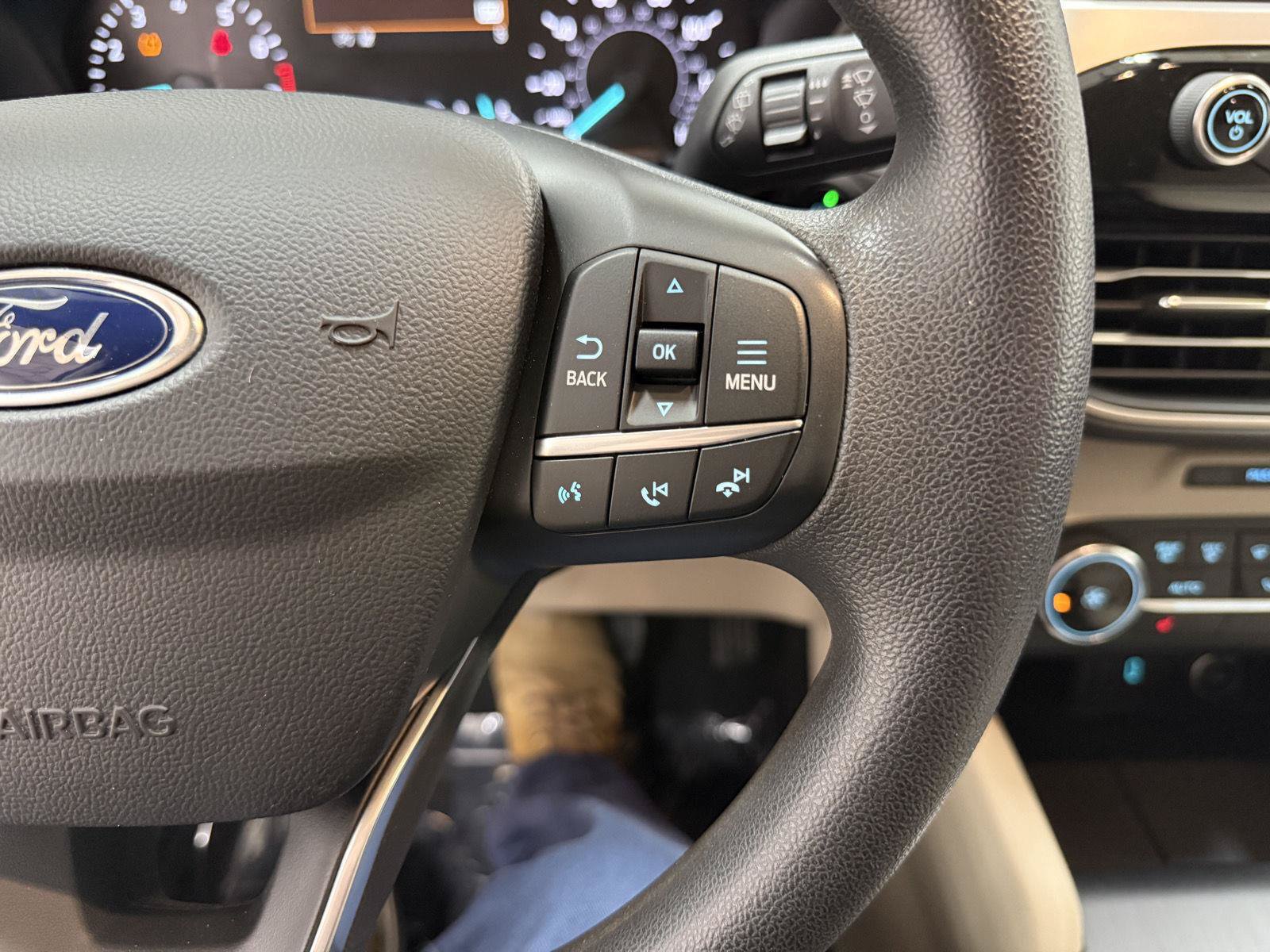 Used 2020 Ford Escape SE AWD/4WD image 18
