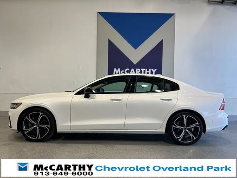 Used 2024 Volvo S60 B5 Plus image 8