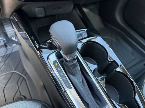 New 2026 Chevrolet Trax LT w/ LT Convenience Package image 20