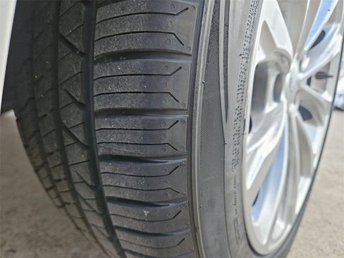 Used 2023 Cadillac CT5 Luxury image 30