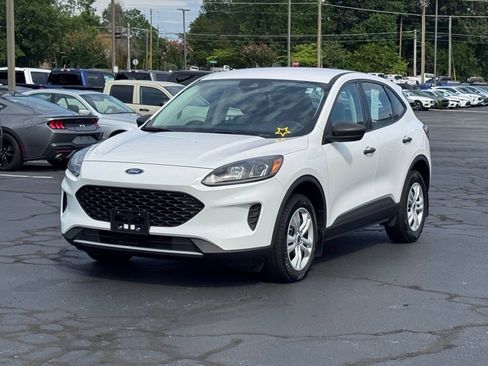 Used 2022 Ford Escape S AWD/4WD image 2
