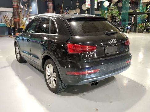 Used 2018 Audi Q3 2.0T Premium Plus w/ Premium Plus Package AWD/4WD image 10