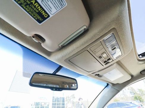 Used 2013 Toyota Highlander Limited image 57