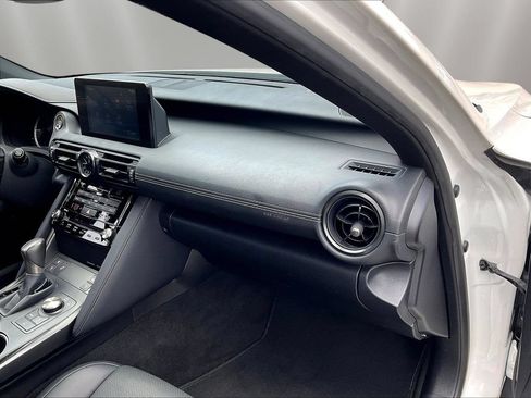 Used 2024 Lexus IS 300 w/ Premium Package RWD image 27