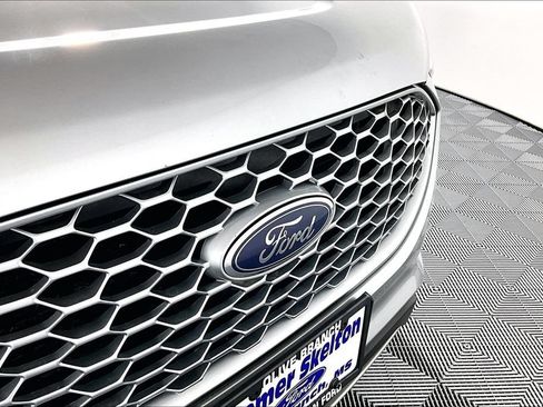 Used 2024 Ford Edge SEL w/ Convenience Package AWD/4WD image 30