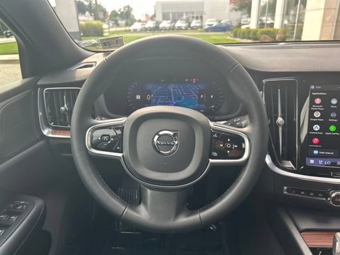 Used 2023 Volvo S60 B5 Plus w/ Climate Package AWD/4WD image 19