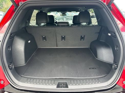 New 2026 GMC Terrain AT4 w/ Convenience Package III AWD/4WD image 19