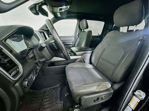 Used 2019 RAM 1500 Big Horn AWD/4WD image 13