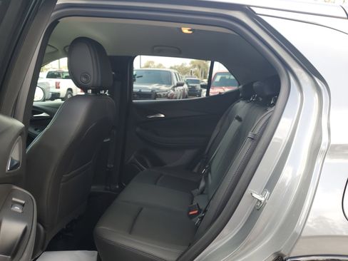 Used 2025 Buick Encore GX Sport Touring w/ Advanced Technology Package image 12