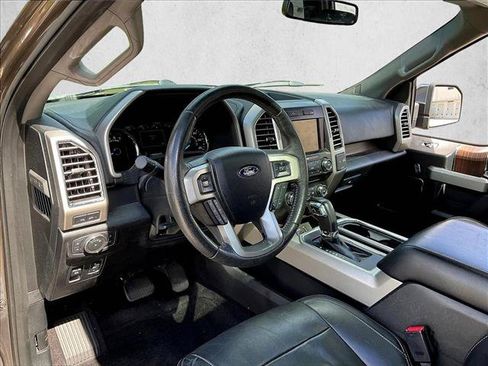 Used 2015 Ford F150 Lariat RWD image 10
