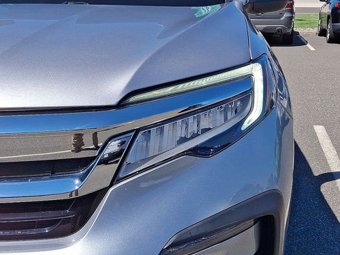 Used 2019 Honda Pilot Touring image 34