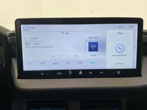 Used 2025 Ford Maverick XLT w/ Equipment Group 302A image 11