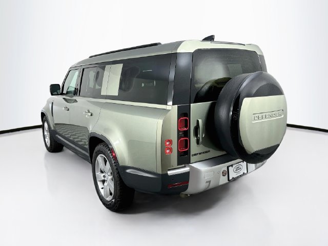 New 2025 Land Rover Defender 130 S AWD/4WD image 7