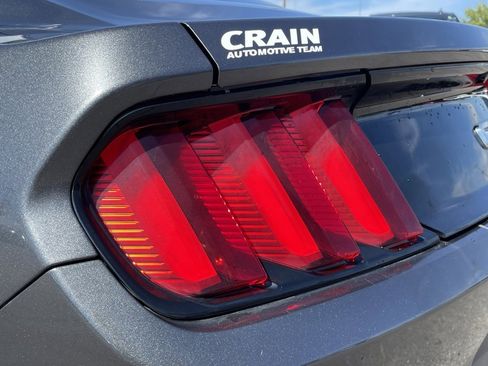 Used 2017 Ford Mustang GT Premium w/ GT Performance Package image 33