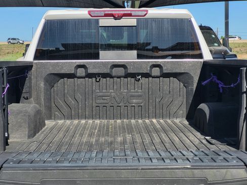 Certified 2022 GMC Sierra 1500 Denali Ultimate AWD/4WD image 26