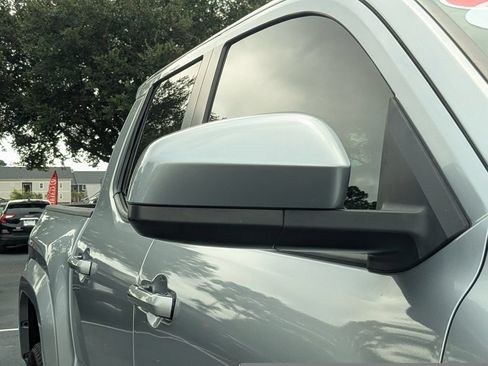 Used 2024 Toyota Tacoma TRD Sport RWD image 12