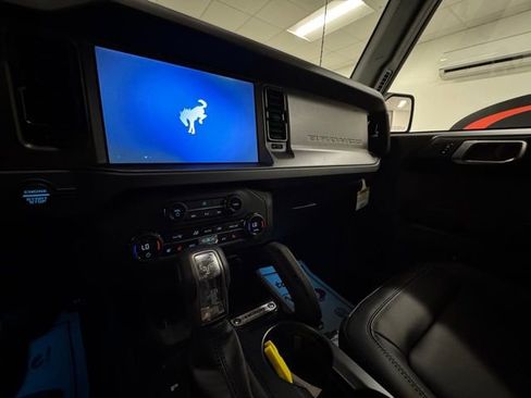New 2025 Ford Bronco Badlands image 15