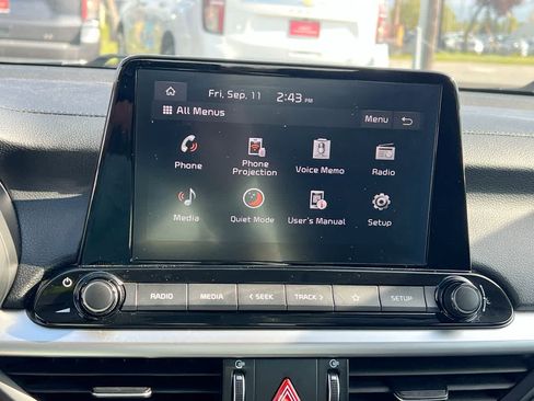 Used 2023 Kia Forte LXS FWD image 18