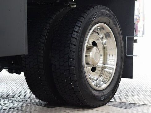 Used 2024 Ford F450 XL image 17