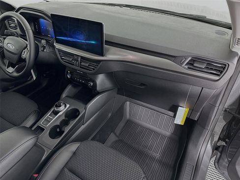 New 2026 Ford Escape SE FWD image 28