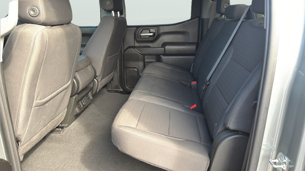 Used 2026 Chevrolet Silverado 1500 Custom RWD image 18