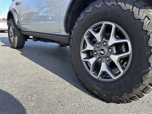 Certified 2023 Ford Bronco Badlands image 11