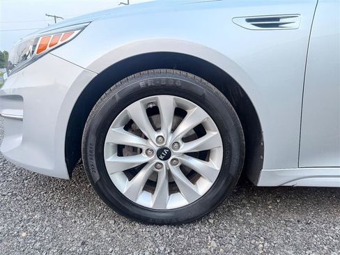 Used 2016 Kia Optima LX FWD image 8