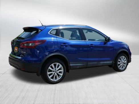 Used 2020 Nissan Rogue Sport SV w/ All-Weather Package AWD/4WD image 7