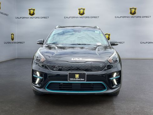 Used 2022 Kia Niro EX Premium FWD image 2