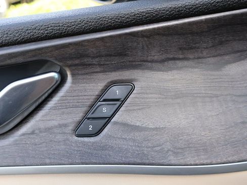 Used 2022 Jeep Grand Cherokee Limited w/ Trailer Tow Prep Group (B) image 43