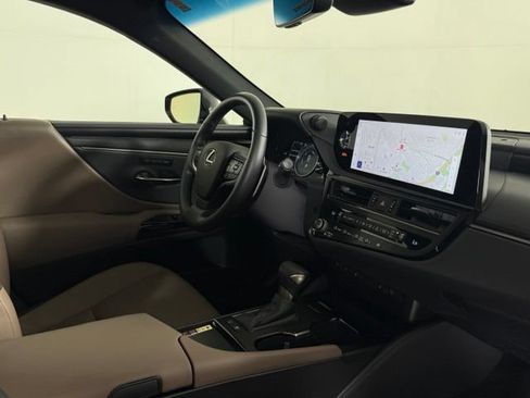 Certified 2025 Lexus ES 300h w/ Premium Package FWD image 19