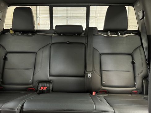 Used 2019 GMC Sierra 1500 SLT w/ SLT Premium Plus Package image 15