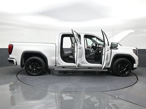 Used 2023 GMC Sierra 1500 Denali w/ Denali Carbonpro Edition AWD/4WD image 29