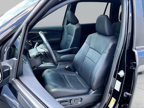 Used 2023 Honda Passport EX-L image 8