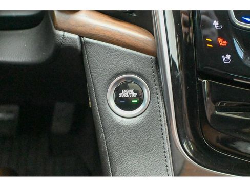 Used 2020 Cadillac Escalade Luxury image 48