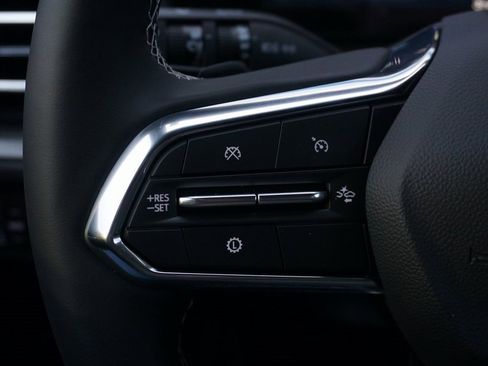 New 2026 Chevrolet Traverse LT w/ Driver Confidence Package image 21