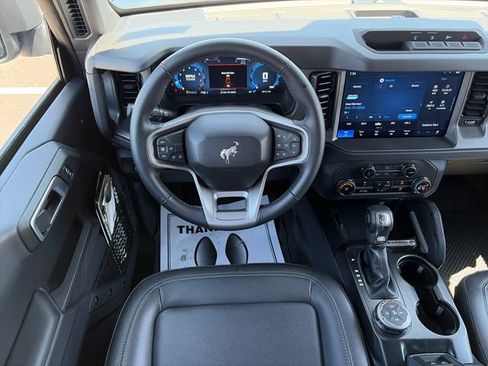 New 2025 Ford Bronco Big Bend w/ Black Diamond Package AWD/4WD image 13