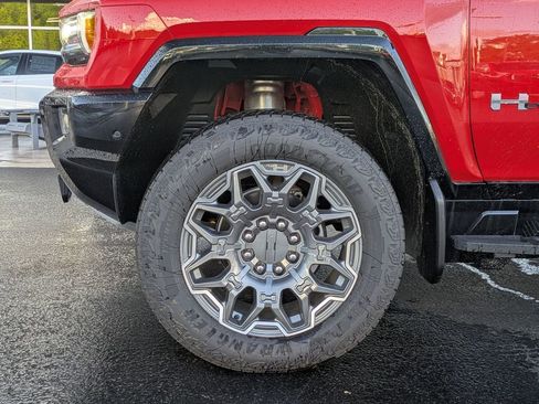 New 2025 GMC Hummer EV 3X image 8