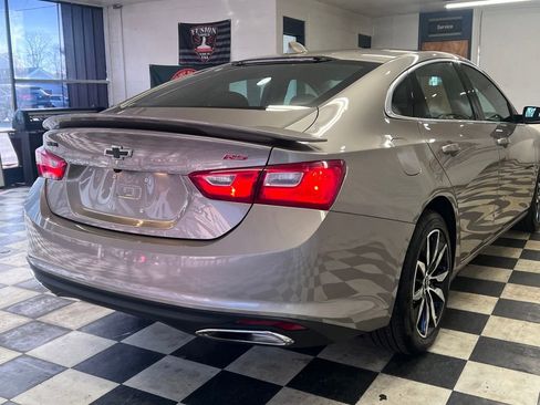 Used 2022 Chevrolet Malibu RS FWD image 13