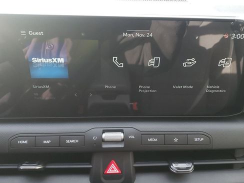 New 2025 Kia K4 LXS image 17