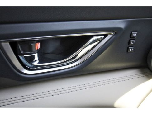 New 2026 Subaru Ascent Limited AWD/4WD image 17